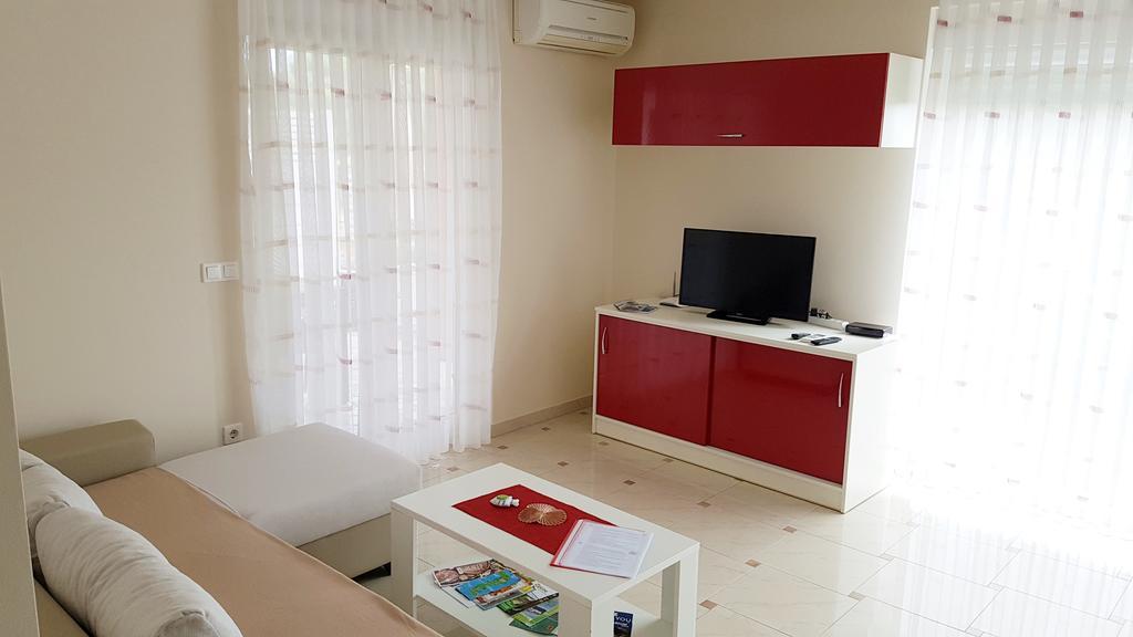 Apartments Simag Banjole Exterior photo